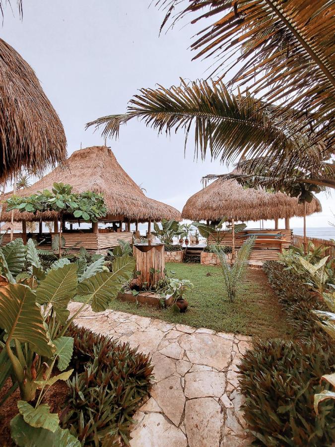 Sumba Beach House Waikabubak Kültér fotó
